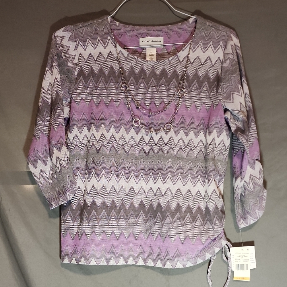 Alfred Dunner NWT Purple and Gray Zigzag Long Sleeve Top with Accessory